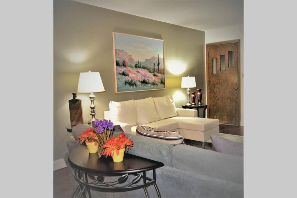Arhaus 3 Apartment Grand Forks Exterior photo